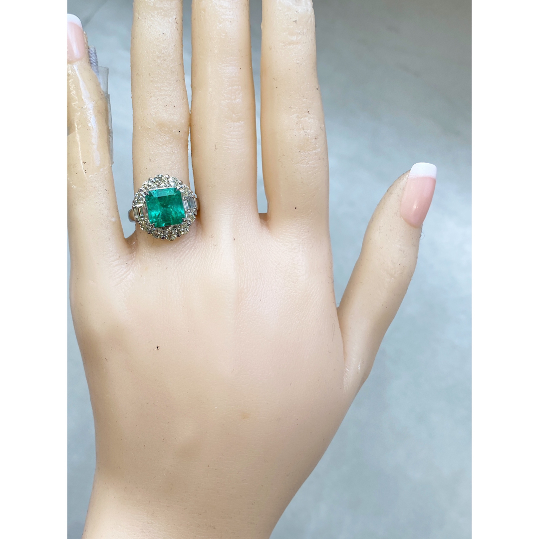 10.2g★3.27ct★✨エメラルド1.50ctダイヤモンドプラチナリング指輪 レディースのアクセサリー(リング(指輪))の商品写真