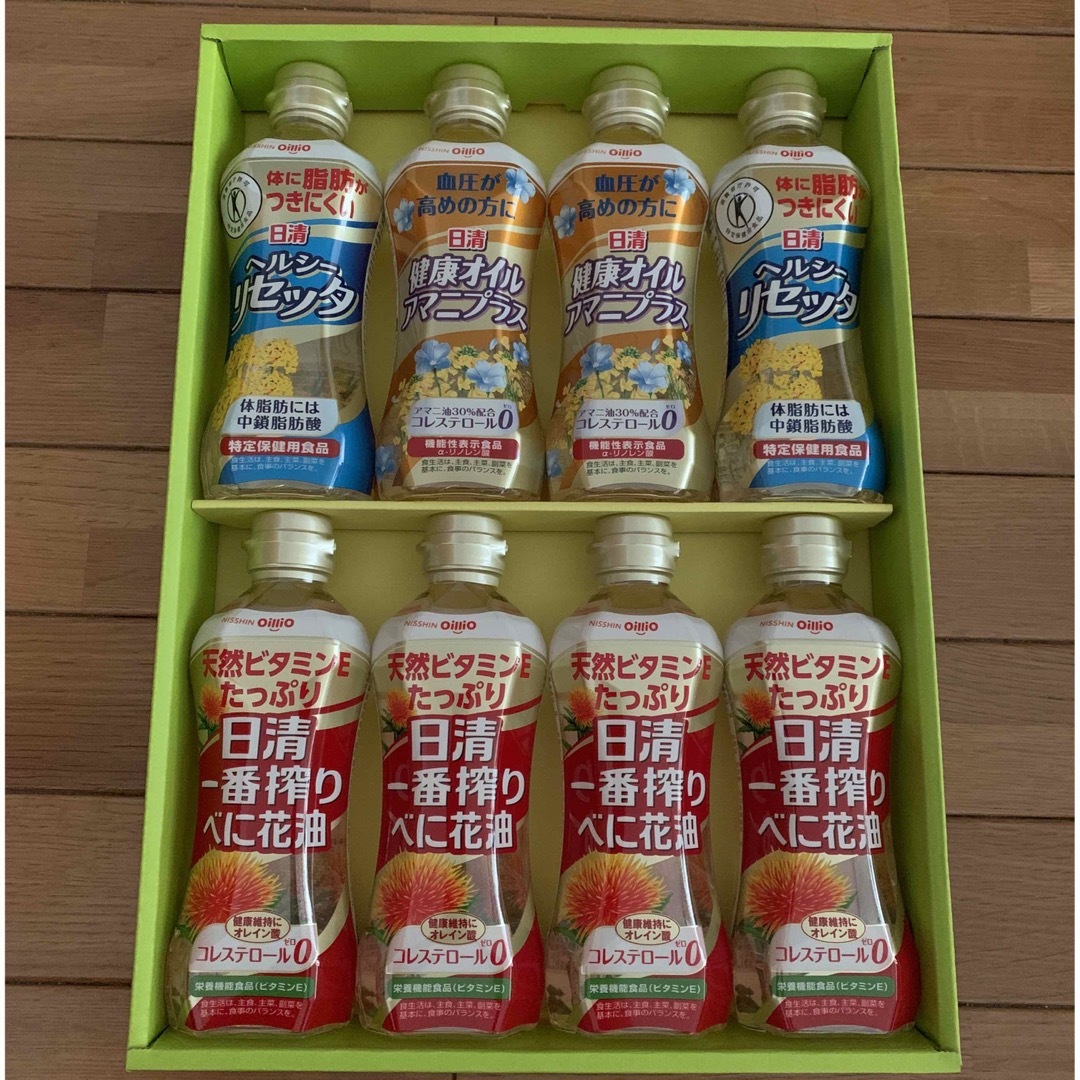 日清食品(ニッシンショクヒン)の日清オイリオ　油　8本 食品/飲料/酒の食品(調味料)の商品写真