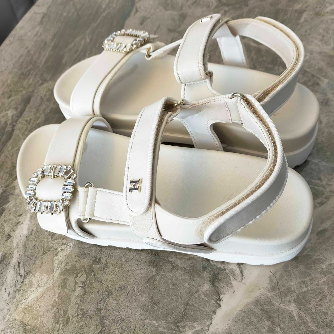 ハーリップトゥ Crystal Slingback Sandals ホワイト L