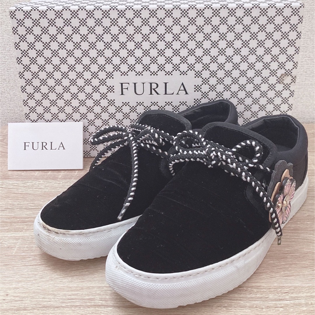 【良品】FURLA フルラ スリッポン スニーカー お花 2way マルチウェイ | フリマアプリ ラクマ
