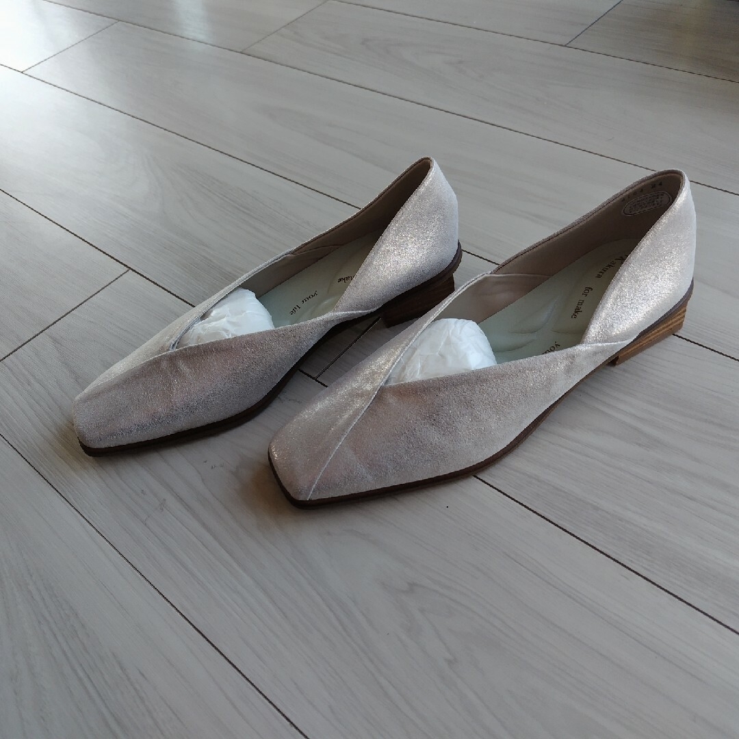 Akakura(アカクラ)の(未使用新品70%OFF)Vカットバブーシュパンプス レディースの靴/シューズ(ハイヒール/パンプス)の商品写真