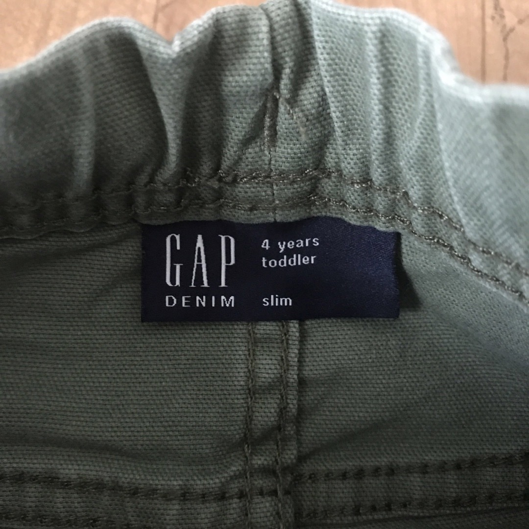 GAP(ギャップ)のGAP パンツ 4才用（110cm） キッズ/ベビー/マタニティのキッズ服男の子用(90cm~)(パンツ/スパッツ)の商品写真