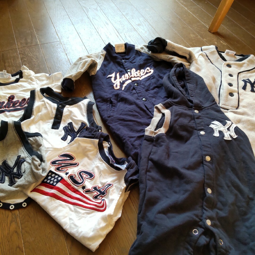 N Y Yankees ロンパース7点セット