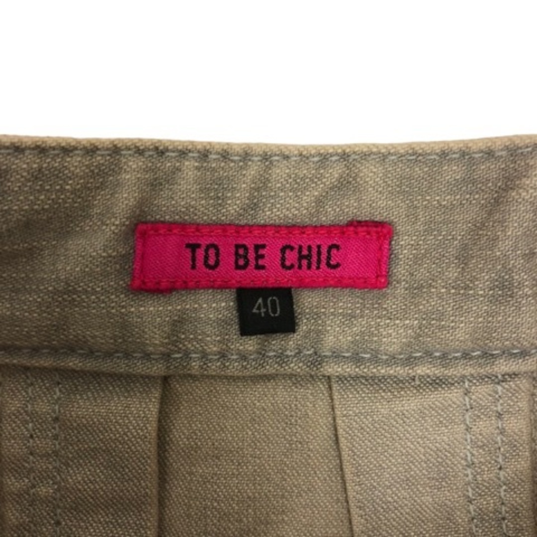 TO BE CHIC(トゥービーシック)のトゥービーシック TO BE CHIC デニムスカート ひざ丈 ライン グレー  レディースのスカート(ひざ丈スカート)の商品写真