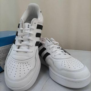 アディダス(adidas)のアディダス　GX6318　COURTIC　ホワイト　スニーカー　白　adidas(スニーカー)