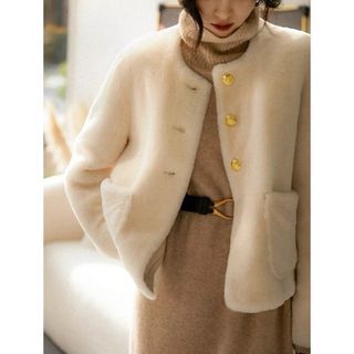 ザラ(ZARA)のファーコート　コート(毛皮/ファーコート)