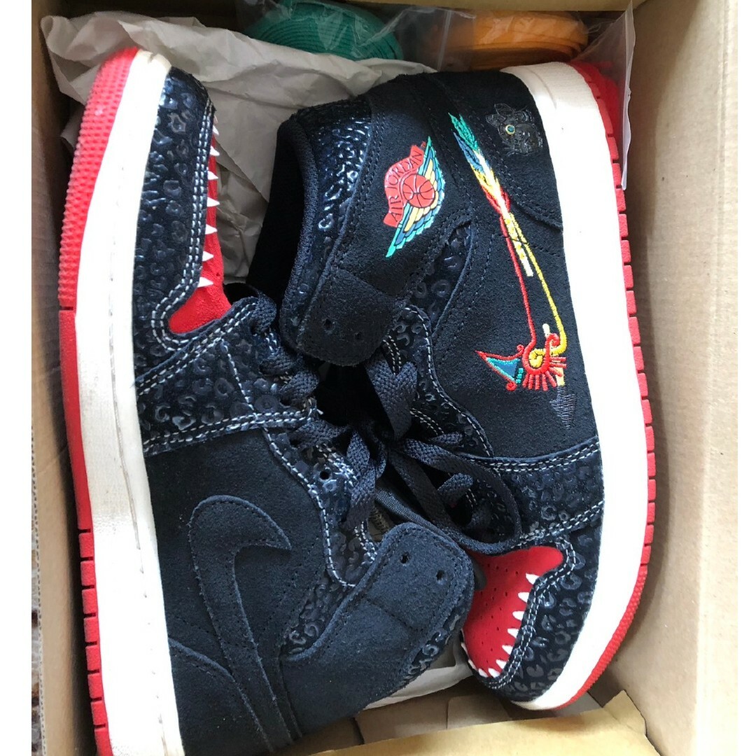 エアJORDAN1ミッドスニーカー