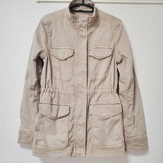 ギャップ(GAP)のGAP　ミリタリージャケット　ベージュxsサイズ(ブルゾン)