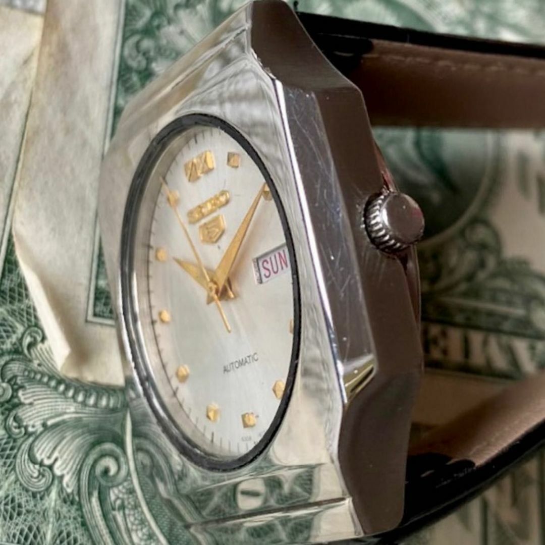 【レトロ】セイコー5 メンズ腕時計 ホワイト スクエア 自動巻き ヴィンテージ