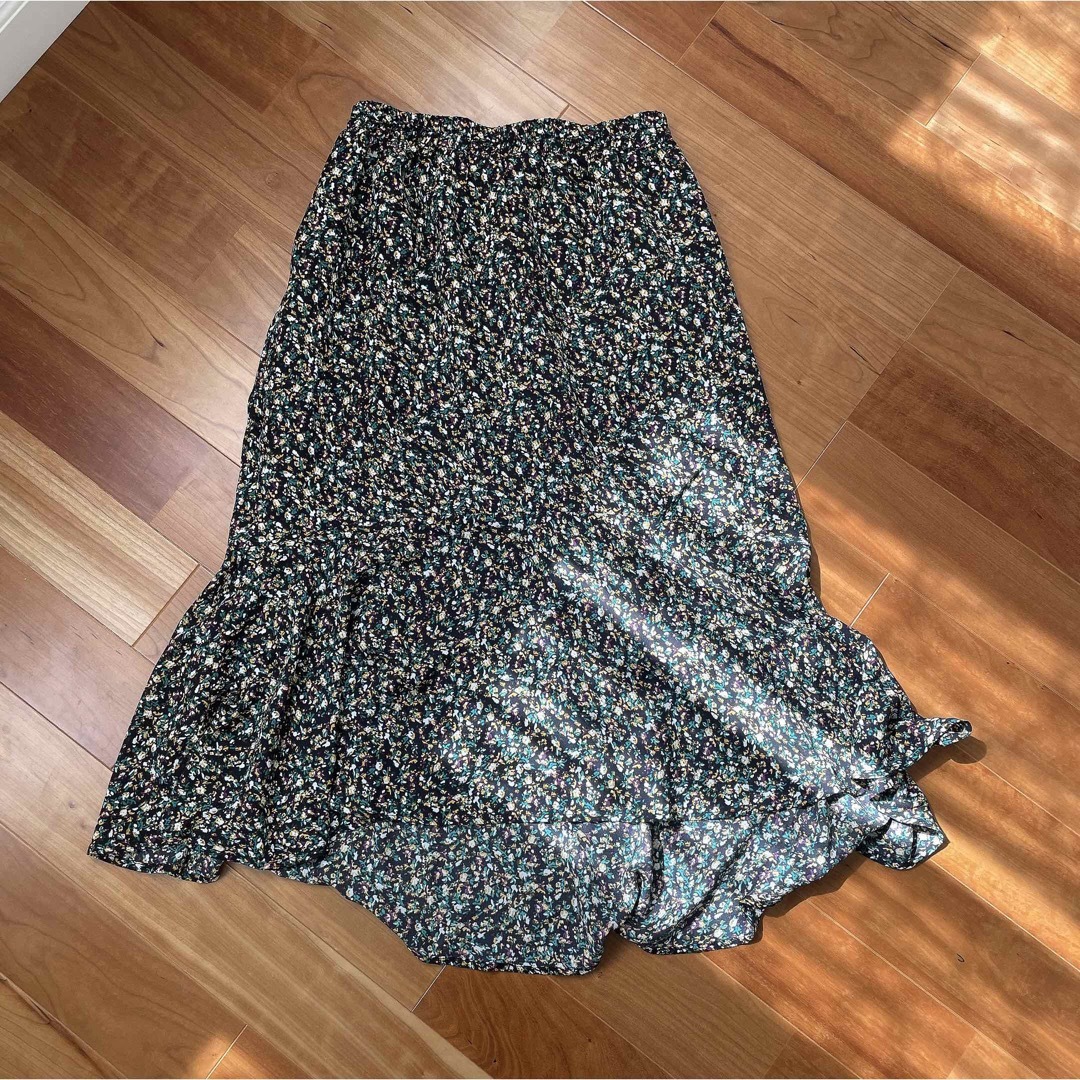 chocol raffine robe(ショコラフィネローブ)のロングスカート 花柄 スカート 花柄スカート ブラック レディースのスカート(ロングスカート)の商品写真