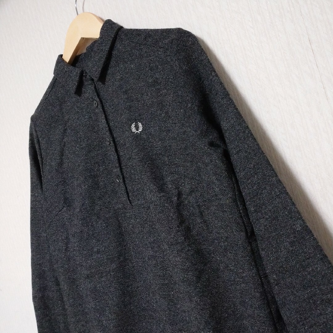 FRED PERRY バックプリーツ シャツワンピース 濃グレー 4