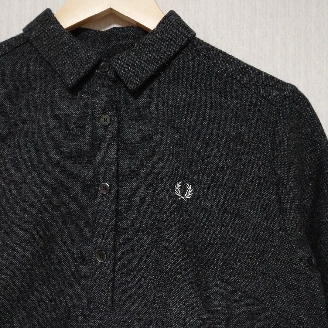 FRED PERRY バックプリーツ シャツワンピース 濃グレー 5