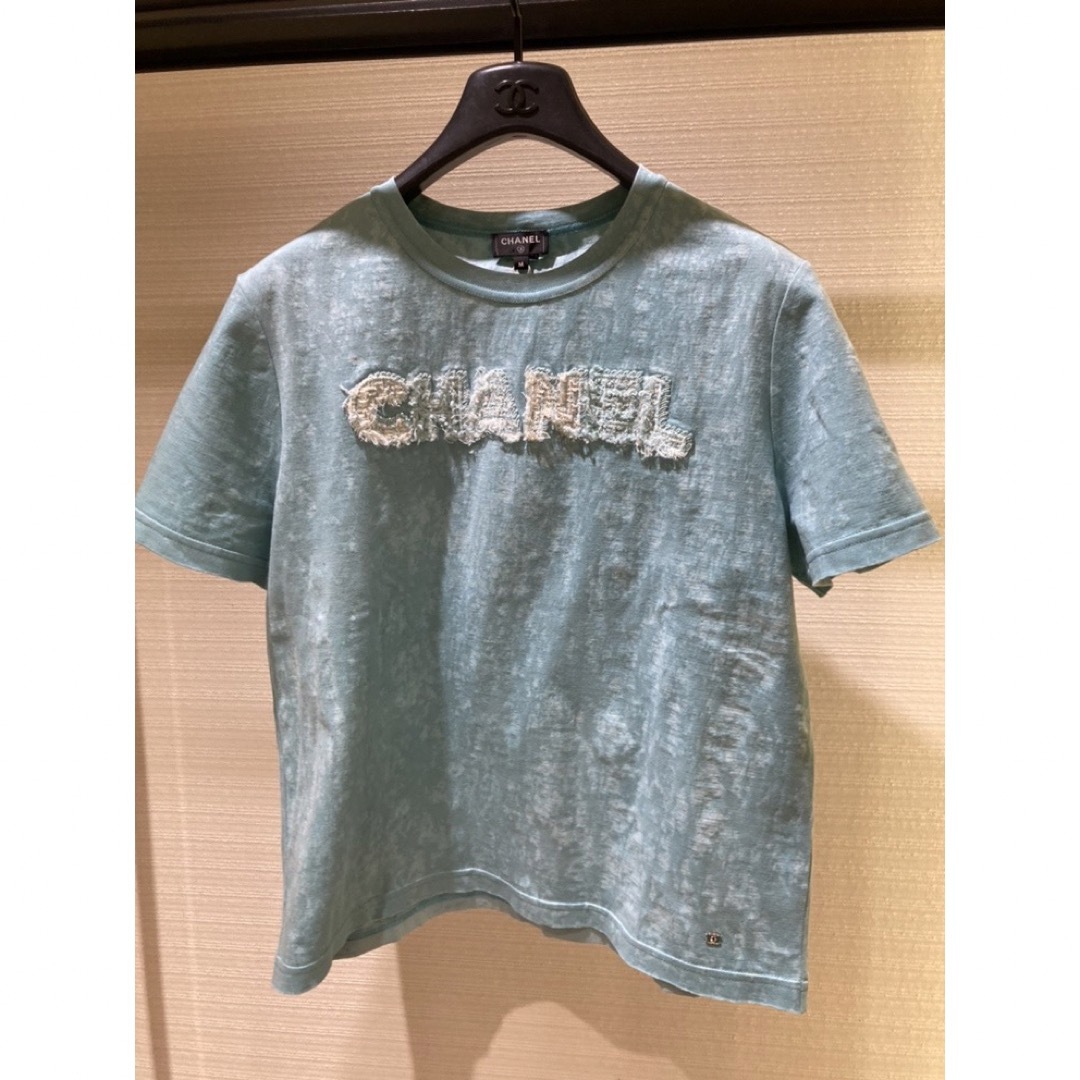 CHANEL(シャネル)のchanel ツイード　カットソー　Tシャツ　ターコイズブルー レディースのトップス(Tシャツ(半袖/袖なし))の商品写真