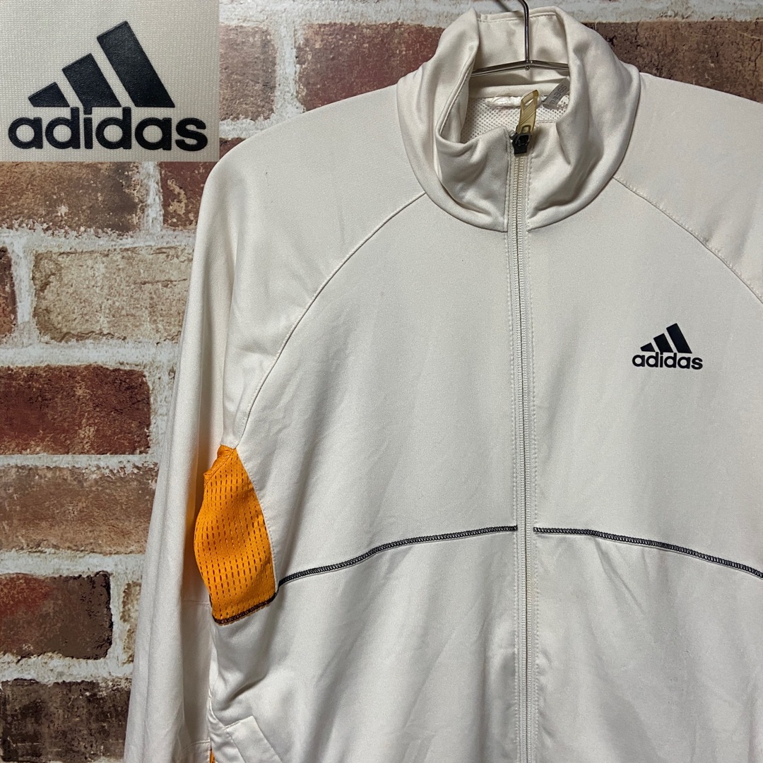 adidas(アディダス)のM131 Adidas トラックジャケット ジャージ 古着 ジャケット メンズのトップス(ジャージ)の商品写真