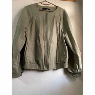 ザラ(ZARA)のノーカラージャケット　ZARA (ノーカラージャケット)