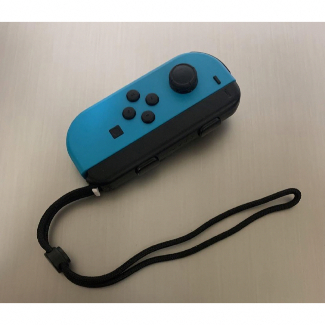 Nintendo Switch(ニンテンドースイッチ)の動作品　Nintendo Switch ジョイコンセット 任天堂 エンタメ/ホビーのゲームソフト/ゲーム機本体(その他)の商品写真