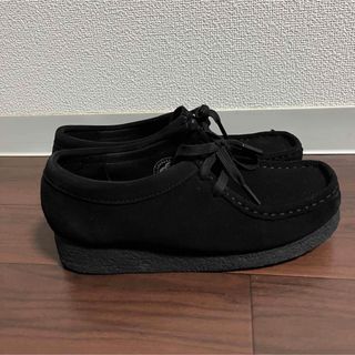 クラークス(Clarks)のclarks ワラビー　黒(ローファー/革靴)