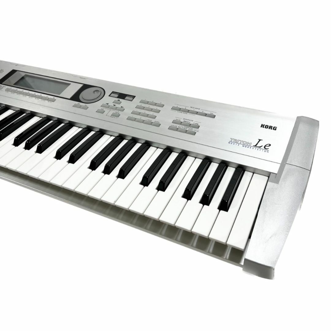 KORG   美品 KORG TRITON Le 鍵 シンセサイザー ケース ペダル付の