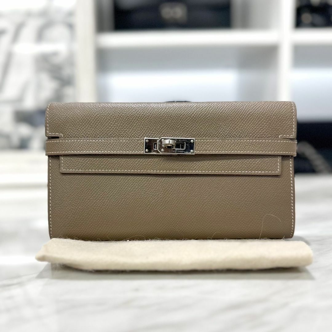 美品☆ エルメス ケリーウォレット エトゥープ エプソン 長財布 D刻印 | フリマアプリ ラクマ 美品☆ エルメス ケリーウォレット エトゥープ エプソン 長財布 D刻印 | フリマアプリ ラクマ