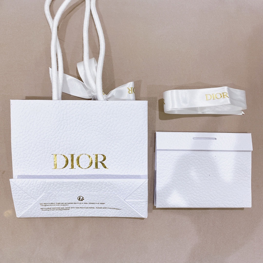 Dior(ディオール)のDior ギフトラッピングセットS インテリア/住まい/日用品のオフィス用品(ラッピング/包装)の商品写真