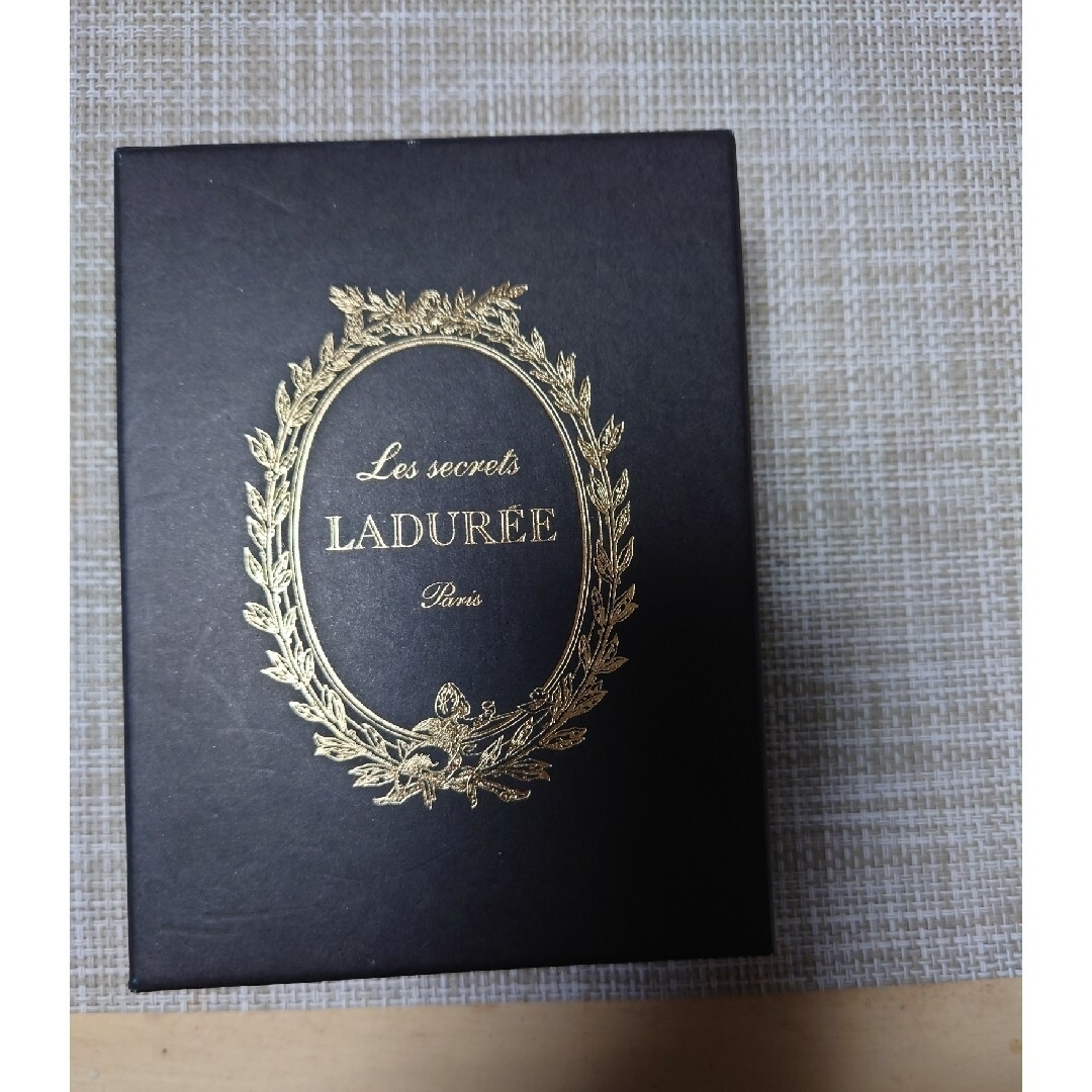 LADUREE - 即発送!【新品・自宅保管】ラデュレ/キーホルダー・バッグ