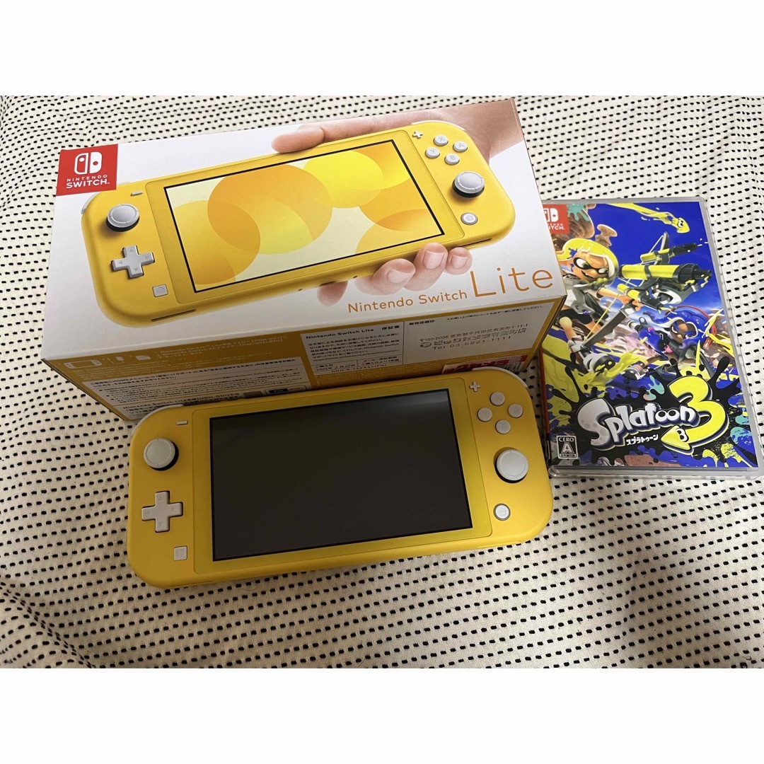 Nintendo Switch(ニンテンドースイッチ)のNintendo Switch Lite イエロー/スプラトゥーン3 エンタメ/ホビーのゲームソフト/ゲーム機本体(家庭用ゲーム機本体)の商品写真