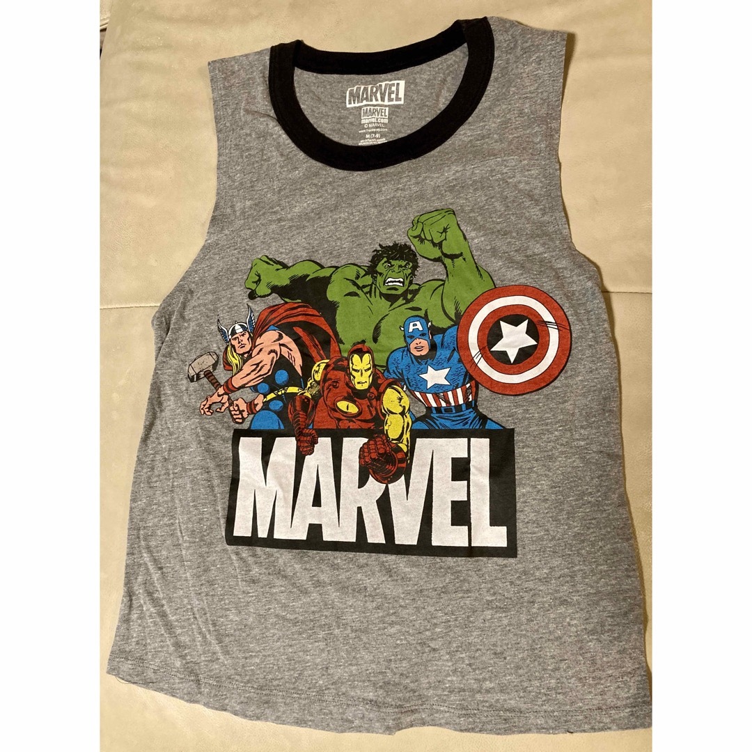 MARVEL(マーベル)の❤️ マーベル　MARVEL  タンクトップ　❤️ エンタメ/ホビーのアニメグッズ(その他)の商品写真