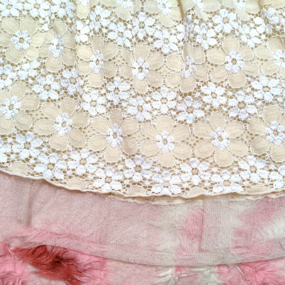 LIZ LISA(リズリサ)のリズリサ♥夢展望♥ベージュ♥白♥花柄♥レース♥チュール付き♥激カワ♥スカート レディースのスカート(ミニスカート)の商品写真