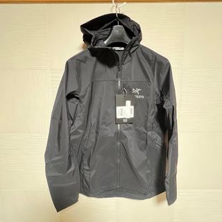 アークテリクス(ARC'TERYX)の新品未使用】ARC’TERYX アークテリクス スコーミッシュ フーディ(ナイロンジャケット)