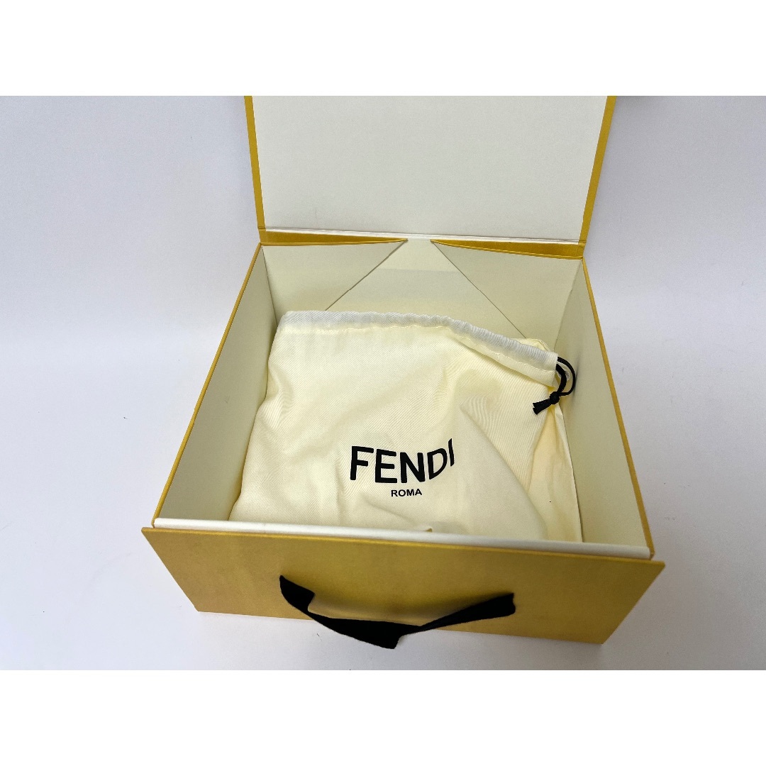 FENDI - FENDI フェンディ ストラップ ユー ゴールドカラー