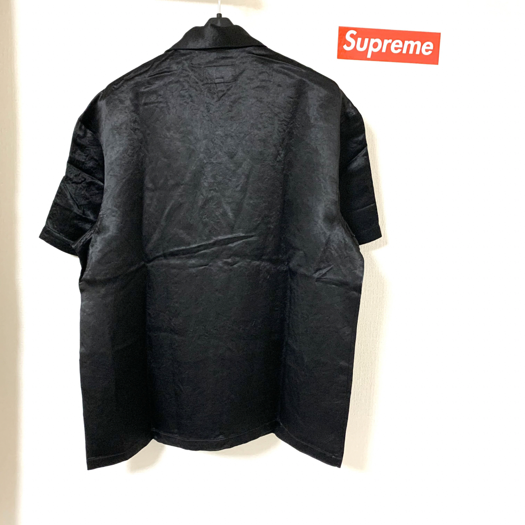 Supreme(シュプリーム)のSupreme Satin Zip Up S/S Work Shirt 黒 S メンズのトップス(シャツ)の商品写真