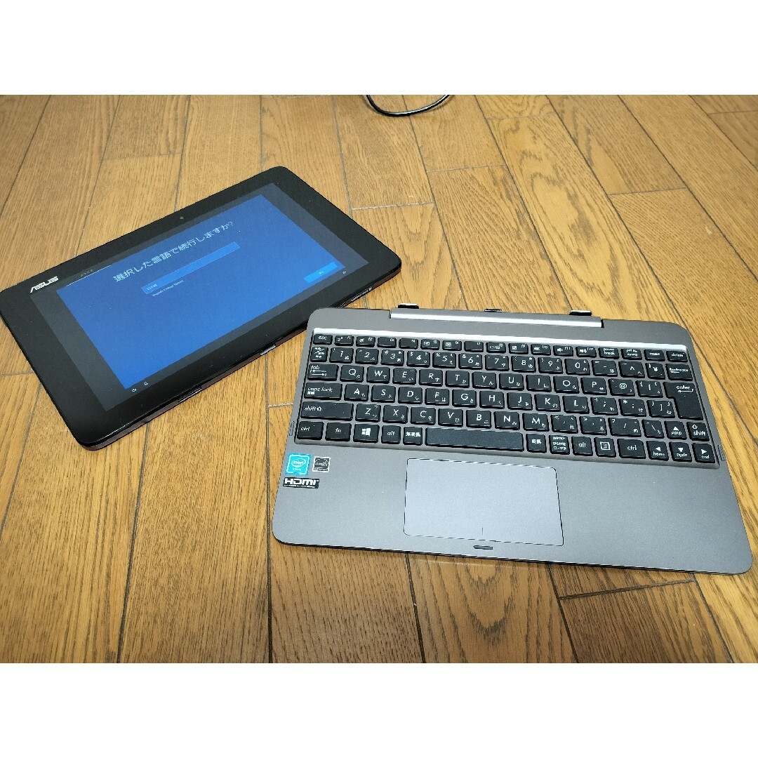 ASUS TransBook T100H タブレットPC