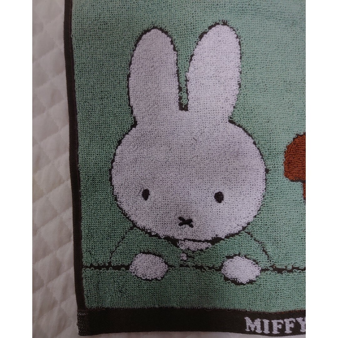 miffy(ミッフィー)の新品☆可愛い♪ミッフィー&スナッフィー☆ミニタオル レディースのファッション小物(ハンカチ)の商品写真