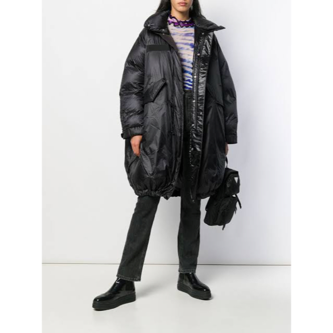 sacai(サカイ)のSacai ダウンコート サイズ2 レディースのジャケット/アウター(ダウンコート)の商品写真