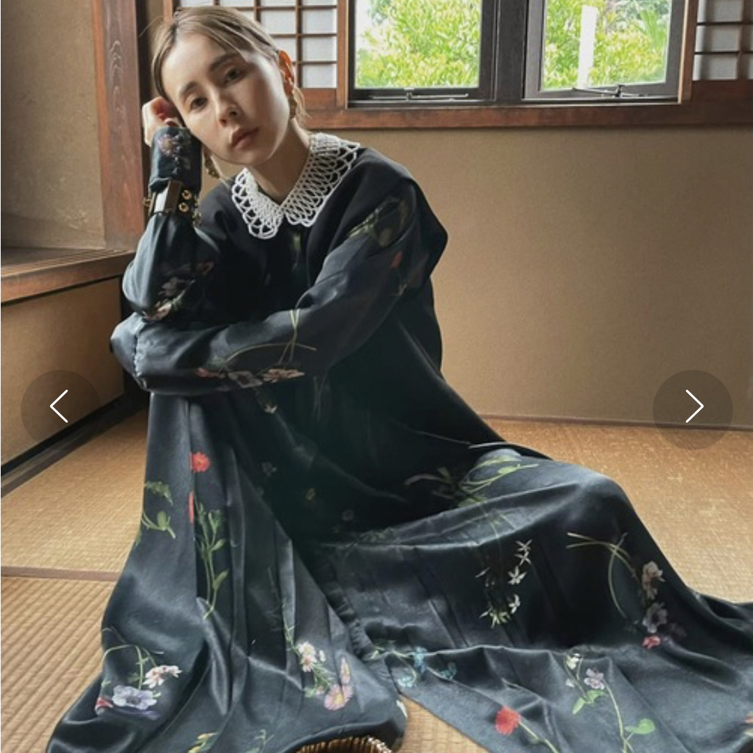 Ameri VINTAGE(アメリヴィンテージ)の【美品】UND NEVAEH VEST SET DRESS レディースのワンピース(ロングワンピース/マキシワンピース)の商品写真