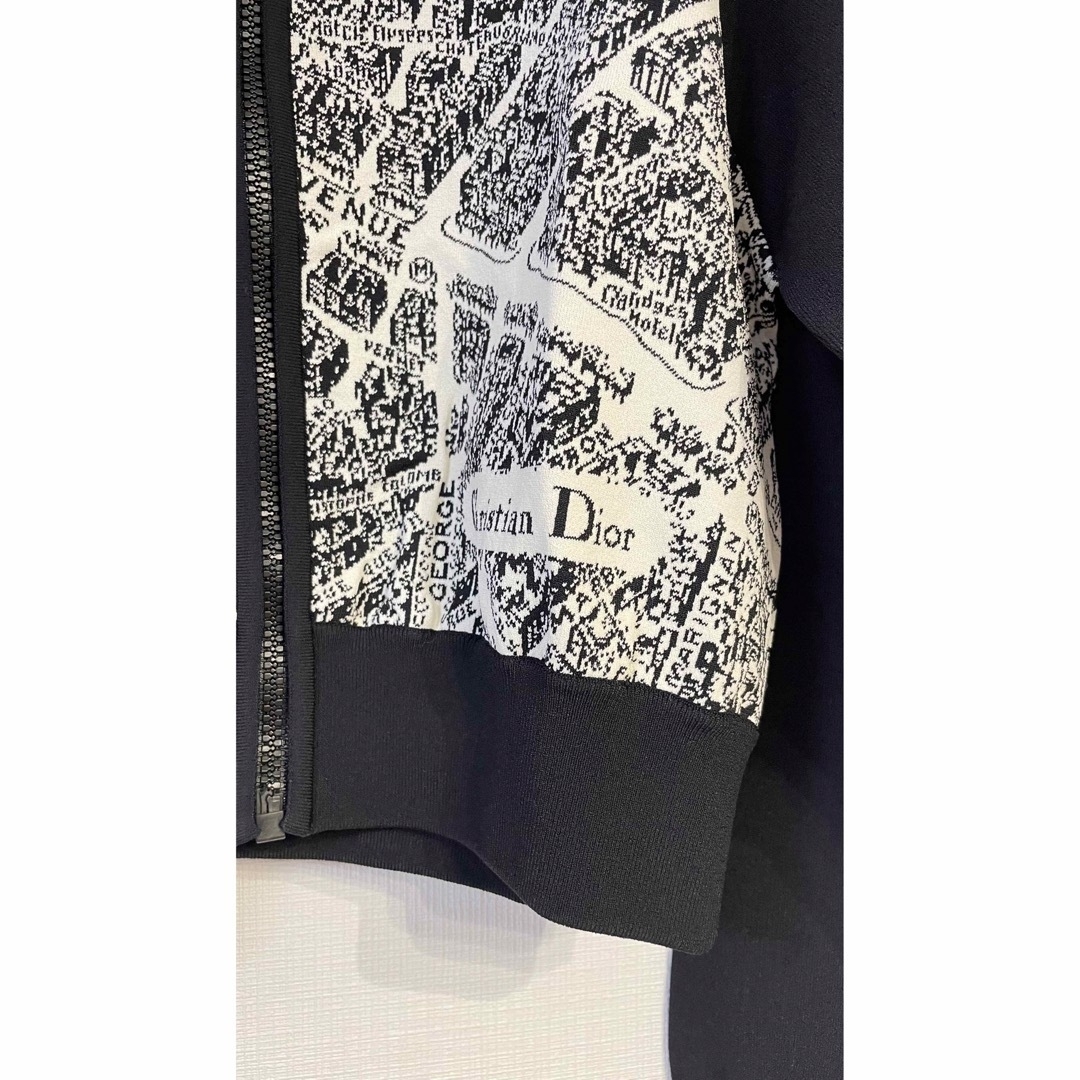 Christian Dior(クリスチャンディオール)のクリスチャン ディオール ブルゾン ボンバージャケット パリの地図 未使用 レディースのジャケット/アウター(ブルゾン)の商品写真