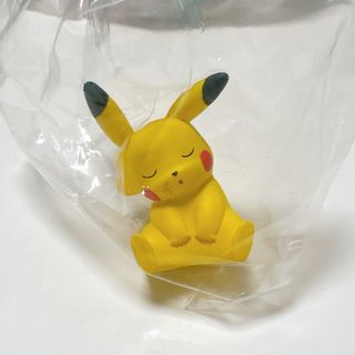 ポケモン 肩ズンfig.4   ピカチュウ（メスのすがた）(キャラクターグッズ)