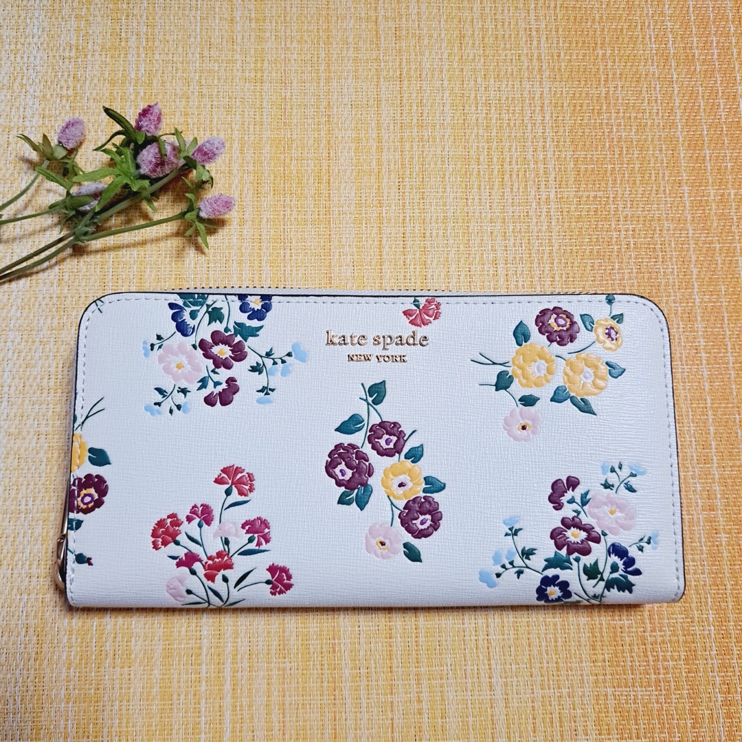 Kate spade ケイトスペード 長財布 ホワイト 花柄 K8893