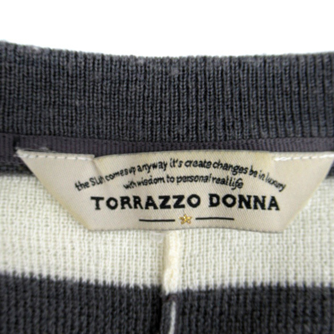 TORRAZZO DONNA(トラッゾドンナ)のトラッゾドンナ ニット セーター 長袖 Vネック ボーダー柄 ウール グレー レディースのトップス(ニット/セーター)の商品写真