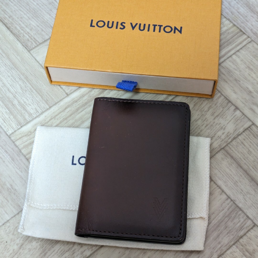 LOUIS VUITTON(ルイヴィトン)のLOUIS VUITTON オーガナイザー・ドゥポッシュ オンブレ メンズのファッション小物(名刺入れ/定期入れ)の商品写真