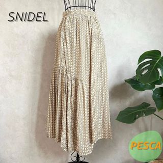 スナイデル(SNIDEL)の【美品】スナイデル　スカート(ひざ丈スカート)