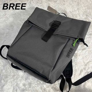 ブリー(BREE)の【極美品】BREE バックパック リュック ブリー 付属品付き アウトドア(バッグパック/リュック)