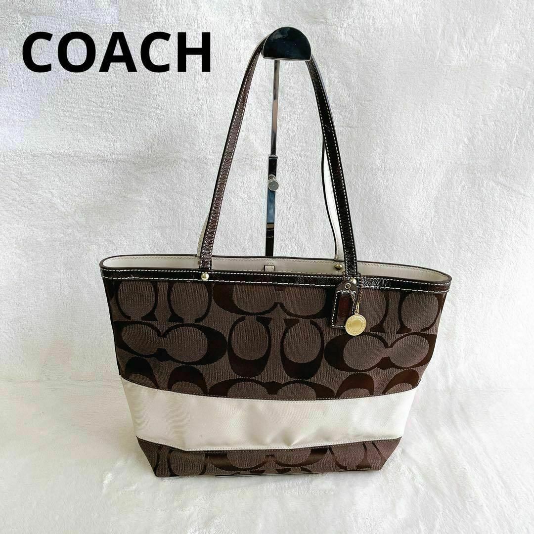 COACH - 【チャーム付】 COACH シグネチャー トートバッグ