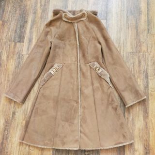 新品○TOCCAトッカシルバーリーフコート