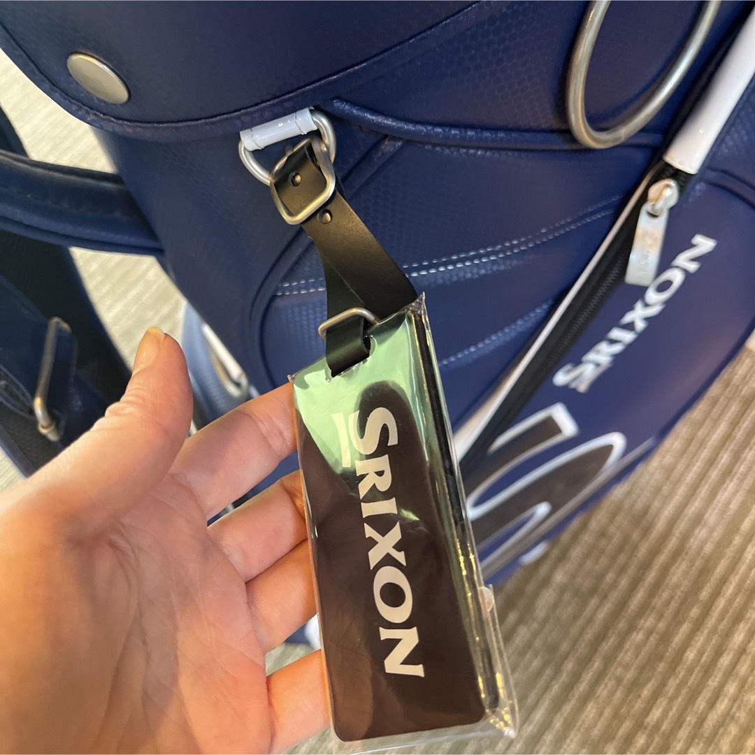 Srixon(スリクソン)のSRIXON キャディバッグ　未使用品 スポーツ/アウトドアのゴルフ(バッグ)の商品写真