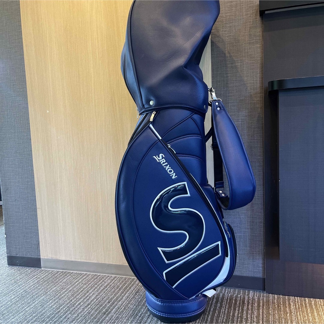 Srixon(スリクソン)のSRIXON キャディバッグ　未使用品 スポーツ/アウトドアのゴルフ(バッグ)の商品写真