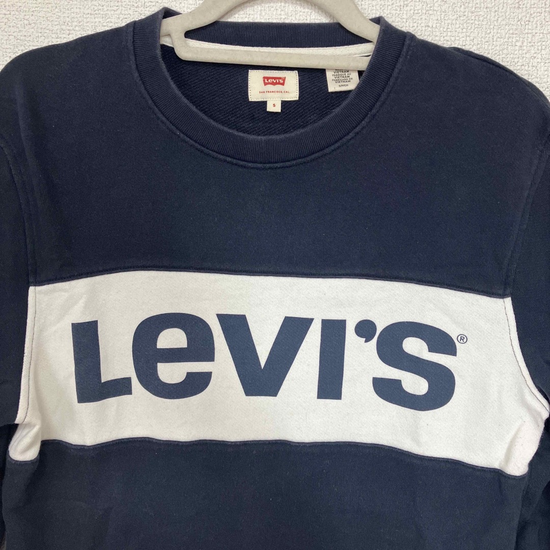 Levi’s リーバイス　メンズ　トレーナー　ネイビー