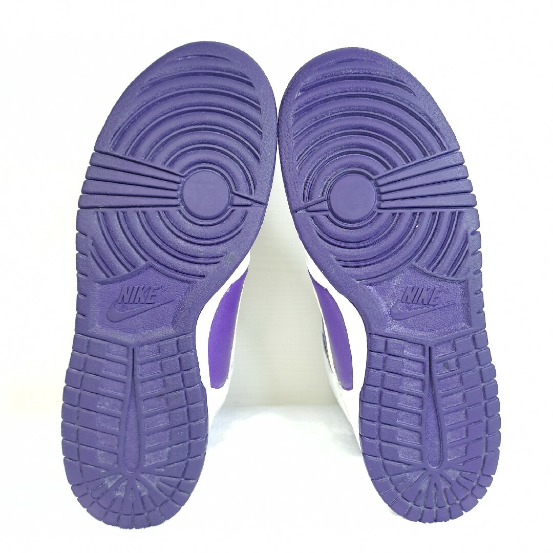 NIKE - 【激レア/美品】NIKE DUNK HIGH 裏ダンク 紫×白 26.0の NIKE - 【激レア/美品】NIKE DUNK HIGH 裏ダンク 紫×白 26.0の