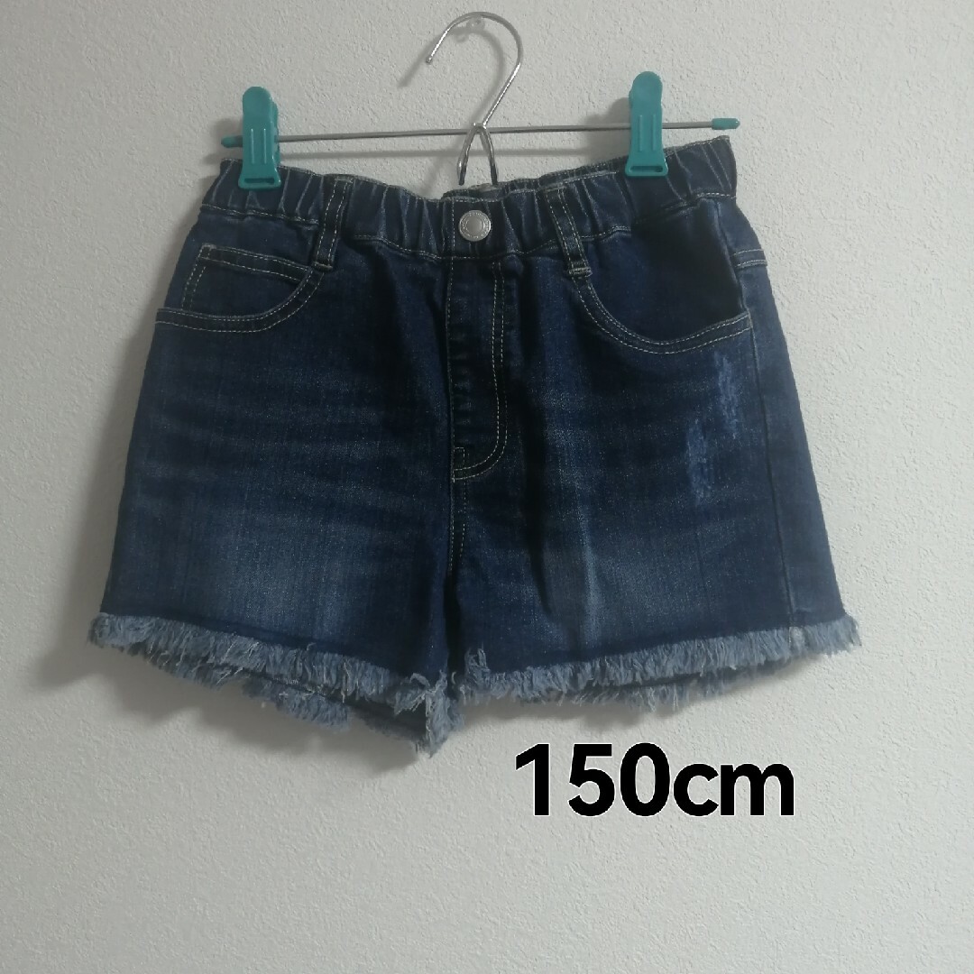 NAVY(ネイビー)の【NAVY】150cmダメージデニムショートパンツ キッズ/ベビー/マタニティのキッズ服女の子用(90cm~)(パンツ/スパッツ)の商品写真