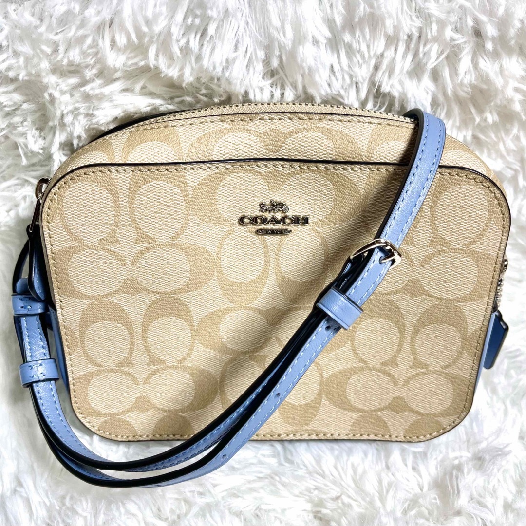 未使用✨　COACH  コーチ　ミニカメラバッグ　シグネチャー　ショルダー　水色